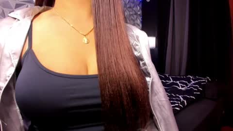 sweetest_one4 online show from 17, 5, 2026