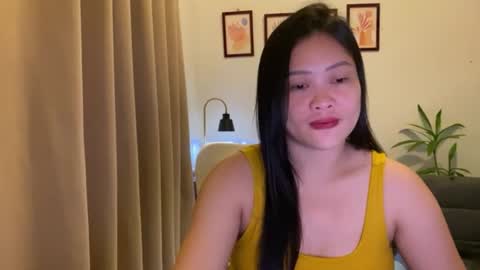 Snapshot of sweetestsmile_ chatting on 5, 7, 2026 Khaye online show from 5, 7, 2026
