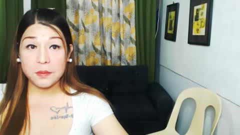 GoddessAira4uTS online show from 2, 1, 2025