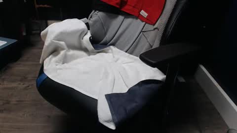 Snapshot of sweetgesus chatting on 2, 11, 2025 sweetgesus online show from 2, 11, 2025