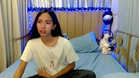 sweetgirl_daphne online show from 4, 6, 2026