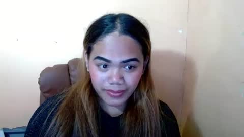 Snapshot of sweethot_bella chatting on 23, 9, 2025 Bella online show from 23, 9, 2025