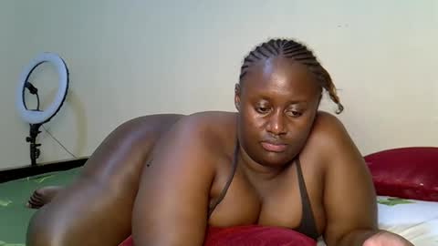 Snapshot of sweetie_lola chatting on 24, 2, 2026 Lola online show from 24, 2, 2026