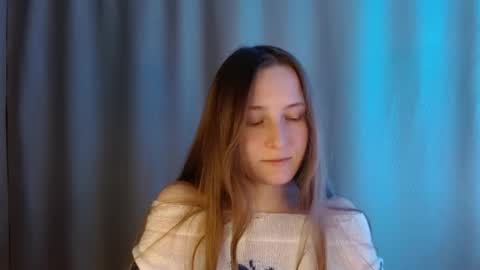 Snapshot of sweetie_lover chatting on 9, 5, 2026 Annie online show from 9, 5, 2026