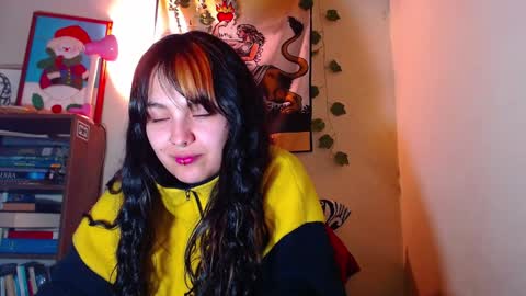 Snapshot of sweetie_maryy chatting on 14, 12, 2024 Maria  my insta sweetie maryy   online show from 14, 12, 2024
