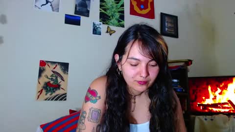 Snapshot of sweetie_maryy chatting on 31, 1, 2025 Maria  my insta sweetie maryy   online show from 31, 1, 2025