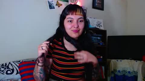 Snapshot of sweetie_maryy chatting on 25, 2, 2025 Maria  my insta sweetie maryy   online show from 25, 2, 2025