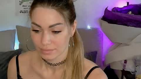 Snapshot of sweetiedarlingxoxox chatting on 23, 2, 2026 Daddy Babby Girl online show from 23, 2, 2026