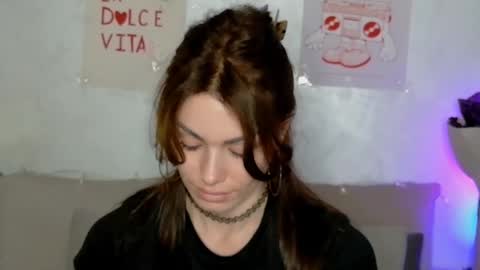 Snapshot of sweetiedarlingxoxox chatting on 27, 3, 2026 Daddy Babby Girl online show from 27, 3, 2026