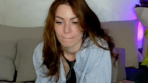 Snapshot of sweetiedarlingxoxox chatting on 16, 4, 2026 Daddy Babby Girl online show from 16, 4, 2026