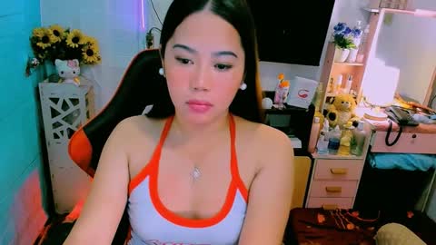 Nicole online show from 10, 11, 2025