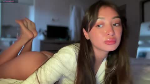 Snapshot of sweetiesoul chatting on 13, 5, 2026 sweetiesoul online show from 13, 5, 2026