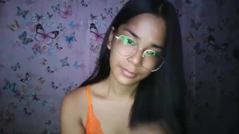 Snapshot of sweetjoy18 chatting on 7, 1, 2026 sweetjoy18 online show from 7, 1, 2026