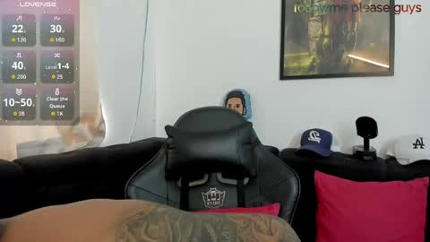 Snapshot of sweetlatinoboy chatting on 14, 5, 2026 SWEETLATINBOY online show from 14, 5, 2026