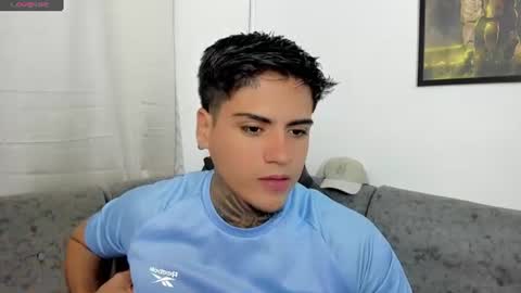 Snapshot of sweetlatinoboy chatting on 4, 8, 2026 SWEETLATINBOY online show from 4, 8, 2026
