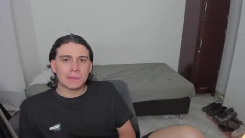Snapshot of sweetlian_04 chatting on 6, 5, 2026 Lian online show from 6, 5, 2026