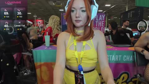 Snapshot of sweetlikestrawberrywine chatting on 6, 12, 2024 Strawberry Wine online show from 6, 12, 2024