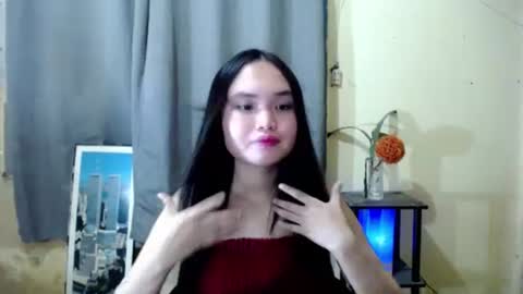 Snapshot of sweetlove_helaxxx chatting on 31, 5, 2026 sweetlove_helaxxx online show from 31, 5, 2026