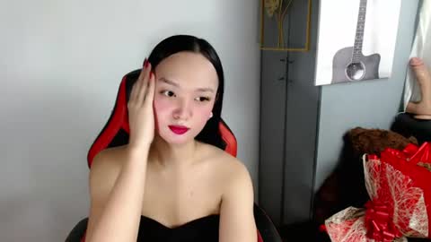 Snapshot of sweetlunarose chatting on 19, 7, 2026 lilcherry online show from 19, 7, 2026