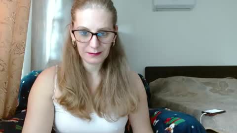 Snapshot of sweetmayaxoxo chatting on 24, 1, 2025 sweetmayaxoxo online show from 24, 1, 2025