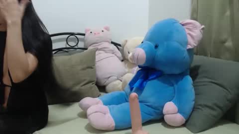 sweetmeeoowe_69 online show from 8, 4, 2026