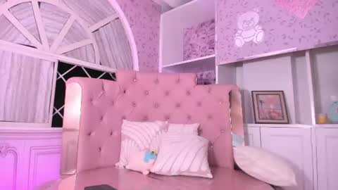 Snapshot of sweetobsession__ chatting on 14, 6, 2026 Valen online show from 14, 6, 2026