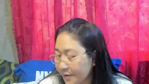 Snapshot of sweetpilipina88 chatting on 9, 8, 2026 MIA online show from 9, 8, 2026