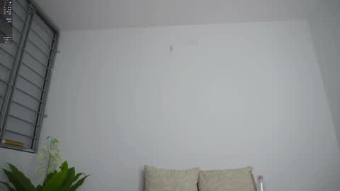 Snapshot of sweetpussyhot_ chatting on 1, 3, 2025 Hello Welcome Im here from WEDNESDAY to SUNDAY 430am to 830am and 3 to 7 timeMONDAY and TUESDAY i rest online show from 1, 3, 2025