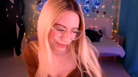 Snapshot of sweetrichal chatting on 17, 2, 2025 sweetrichal online show from 17, 2, 2025