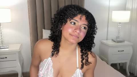 Snapshot of sweets_one chatting on 12, 2, 2026 sweets one online show from 12, 2, 2026