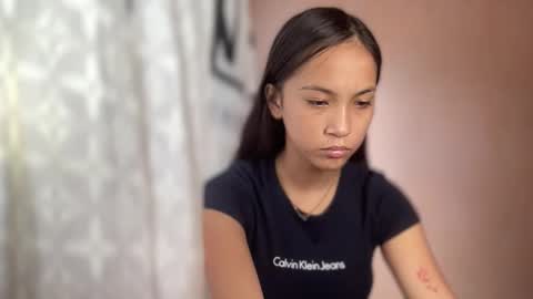 Snapshot of sweetsexy_miax chatting on 16, 2, 2026 Mia online show from 16, 2, 2026