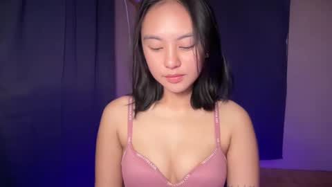 Snapshot of sweetsexyx_bella chatting on 12, 5, 2026 sweetsexyx_bella online show from 12, 5, 2026