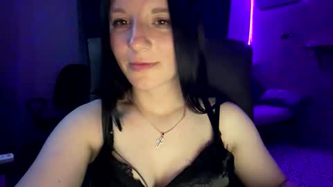 Sweet Shy online show from 29, 4, 2026