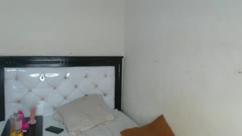 sweetslyvie online show from 25, 4, 2026