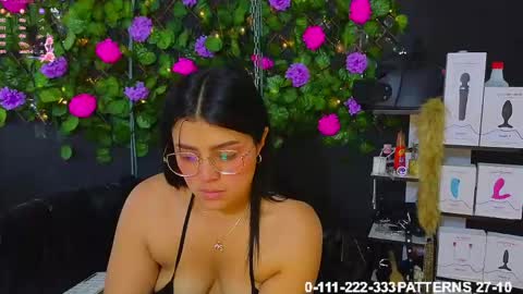 Molly -  INDEPENDENT MODEL online show from 21, 4, 2026