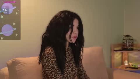    online show from 27, 3, 2026