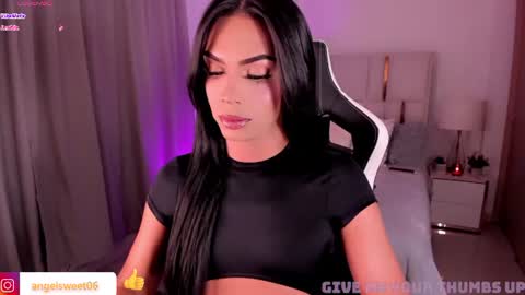 Snapshot of sweett_shinexx chatting on 27, 6, 2026 angel online show from 27, 6, 2026