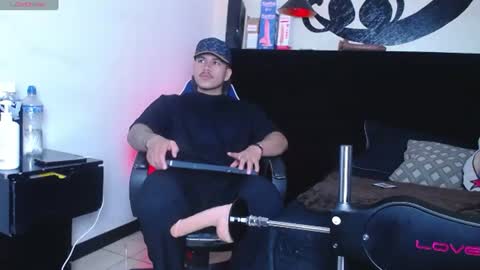 Snapshot of sweettguy_ chatting on 15, 7, 2026 Jei online show from 15, 7, 2026
