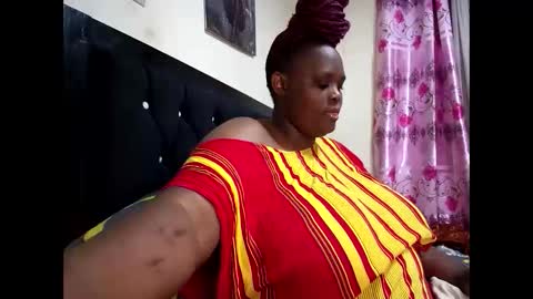 Snapshot of sweetthick_2 chatting on 7, 2, 2026 PEACHES online show from 7, 2, 2026