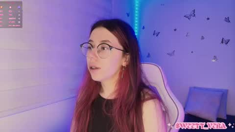 Veronica Independent Model online show from 11, 11, 2025