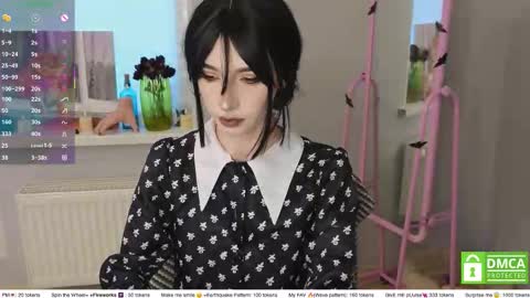 Elis  a little vacation Ill be here Saturday my schedules in bio online show from 28, 2, 2026