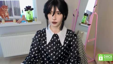 Elis  a little vacation Ill be here Saturday my schedules in bio online show from 13, 3, 2026