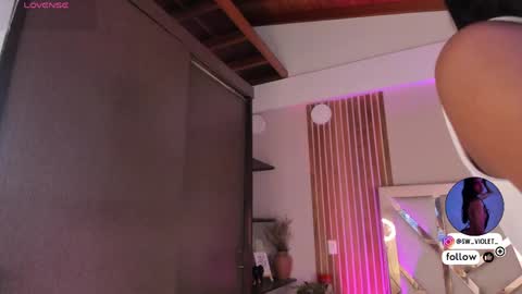 Snapshot of sweetviolet___ chatting on 13, 5, 2026 sweetviolet___ online show from 13, 5, 2026