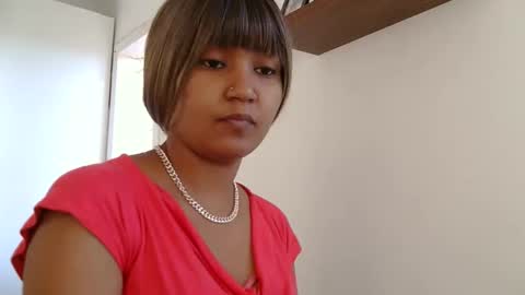 Snapshot of sweetwhisper4u chatting on 27, 5, 2026 katie online show from 27, 5, 2026