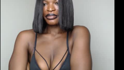 sweetxxboobsx online show from 7, 11, 2025