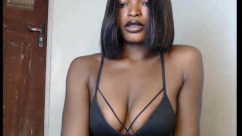 Snapshot of sweetxxboobsx chatting on 1, 2, 2026 sweetxxboobsx online show from 1, 2, 2026