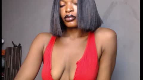 Snapshot of sweetxxboobsx chatting on 3, 3, 2026 sweetxxboobsx online show from 3, 3, 2026