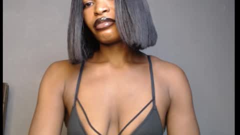 Snapshot of sweetxxboobsx chatting on 25, 3, 2026 sweetxxboobsx online show from 25, 3, 2026