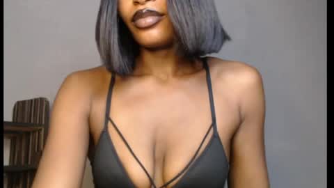 Snapshot of sweetxxboobsx chatting on 12, 4, 2026 sweetxxboobsx online show from 12, 4, 2026