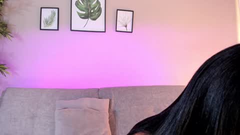 . online show from 17, 1, 2025